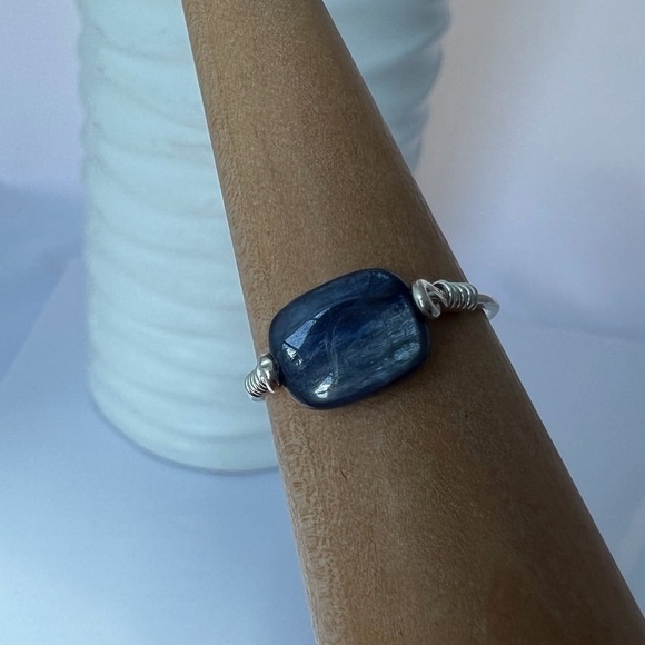 BLUE Kyanite Sterling Silver Ring - Picture 12 of 12